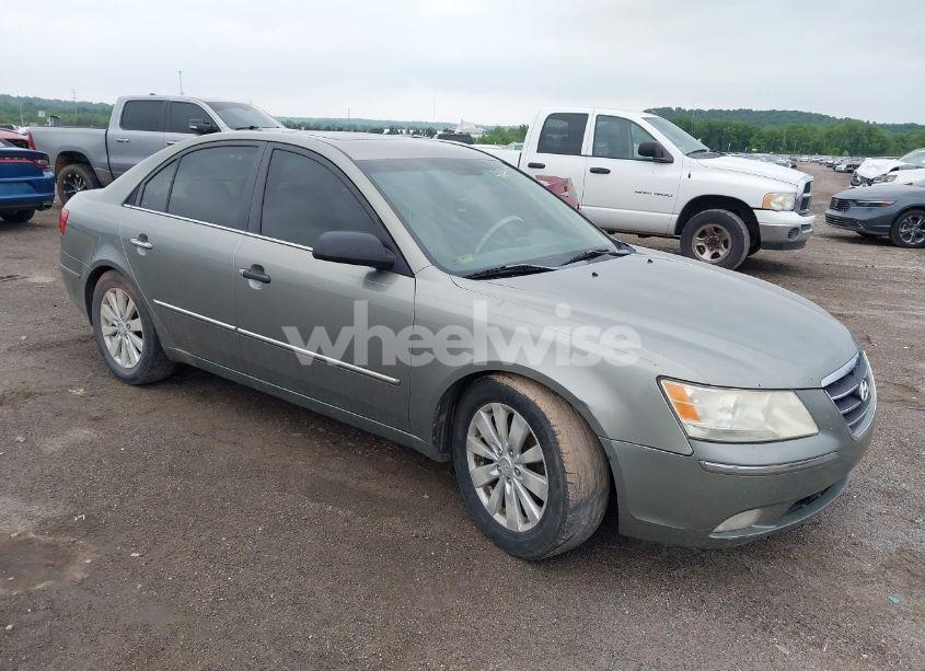 2010 Hyundai Sonata LIMITED V6 (VIN 5NPEU4AF4AH575825) main photo