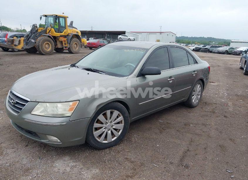 Photo 2 of 2010 Hyundai Sonata LIMITED V6 (VIN 5NPEU4AF4AH575825)