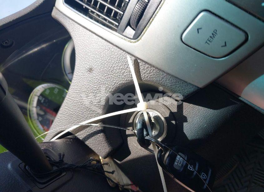 Photo 11 of 2010 Hyundai Sonata LIMITED V6 (VIN 5NPEU4AF7AH603004)