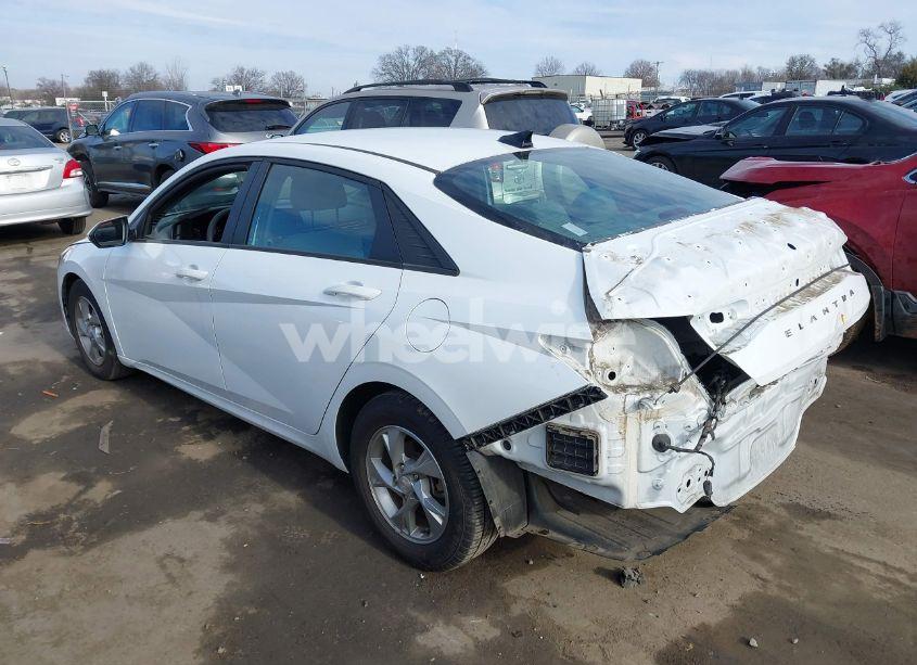 Photo 3 of 2021 Hyundai Elantra SE (VIN 5NPLL4AG0MH015579)