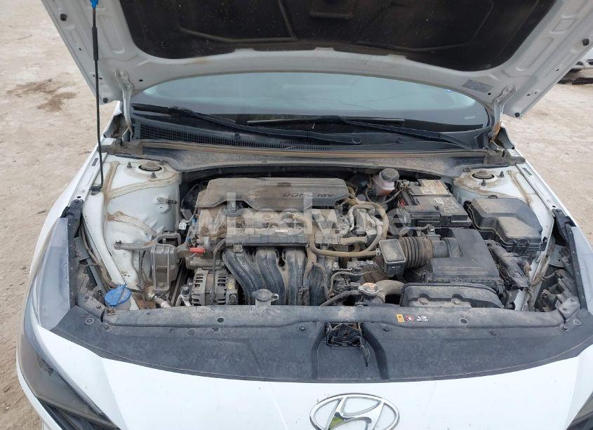 Photo 10 of 2021 Hyundai Elantra SE (VIN 5NPLL4AG0MH025271)