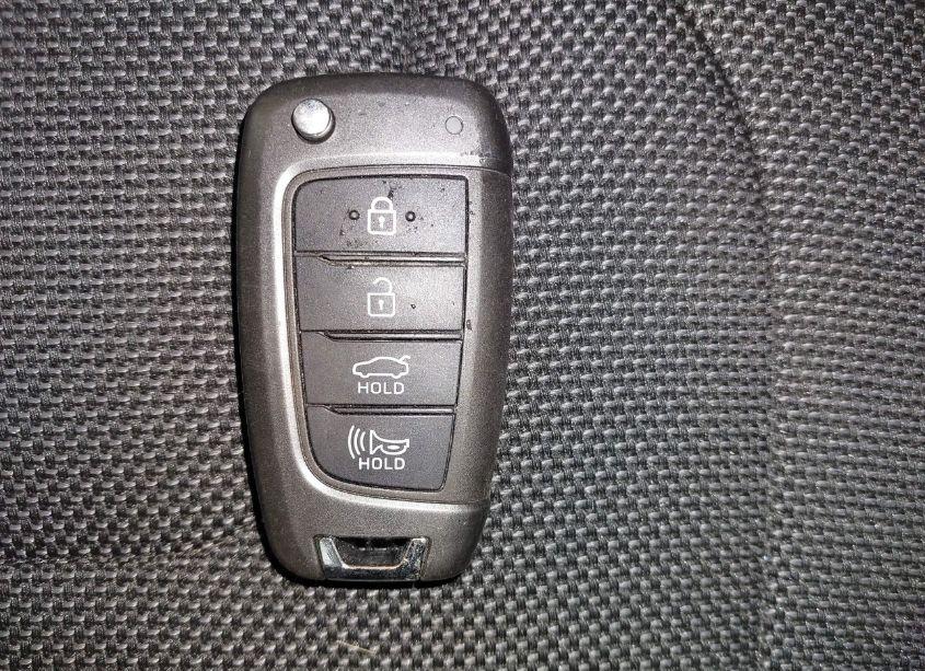 Photo 11 of 2021 Hyundai Elantra SE (VIN 5NPLL4AG0MH050820)