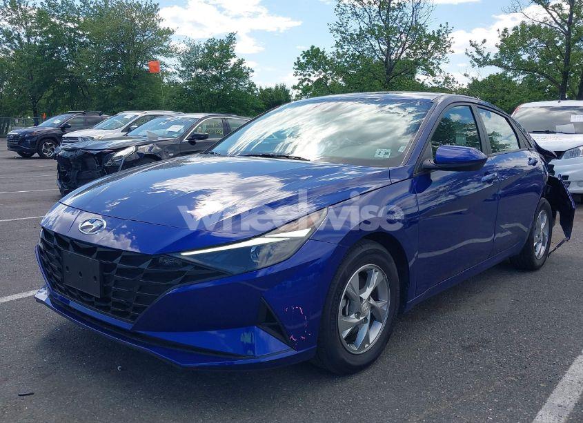 Photo 2 of 2021 Hyundai Elantra SE (VIN 5NPLL4AG1MH014697)