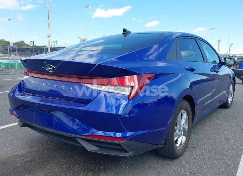 Photo 4 of 2021 Hyundai Elantra SE (VIN 5NPLL4AG1MH014697)