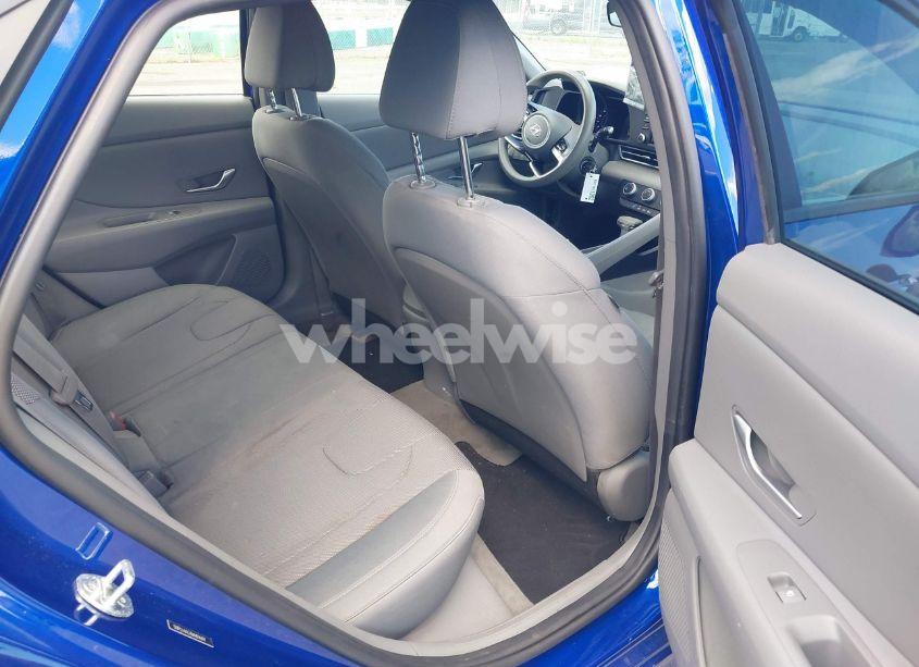 Photo 8 of 2021 Hyundai Elantra SE (VIN 5NPLL4AG1MH014697)