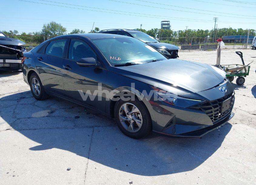 2021 Hyundai Elantra SE (VIN 5NPLL4AG1MH027434) main photo