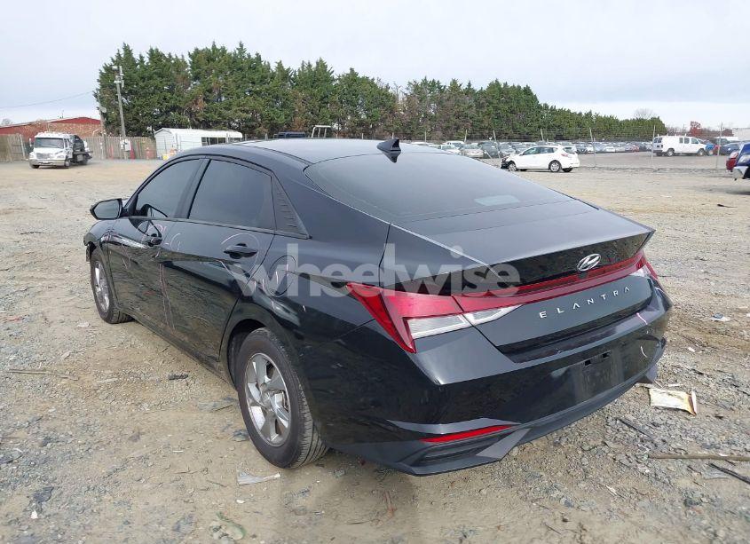 Photo 3 of 2021 Hyundai Elantra SE (VIN 5NPLL4AG1MH041012)