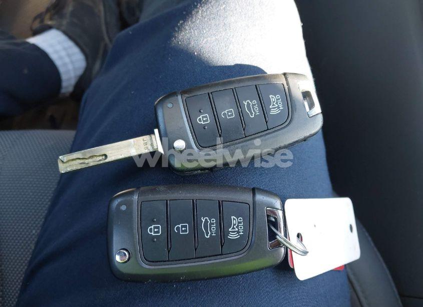 Photo 11 of 2023 Hyundai Elantra SE (VIN 5NPLL4AG1PH112407)