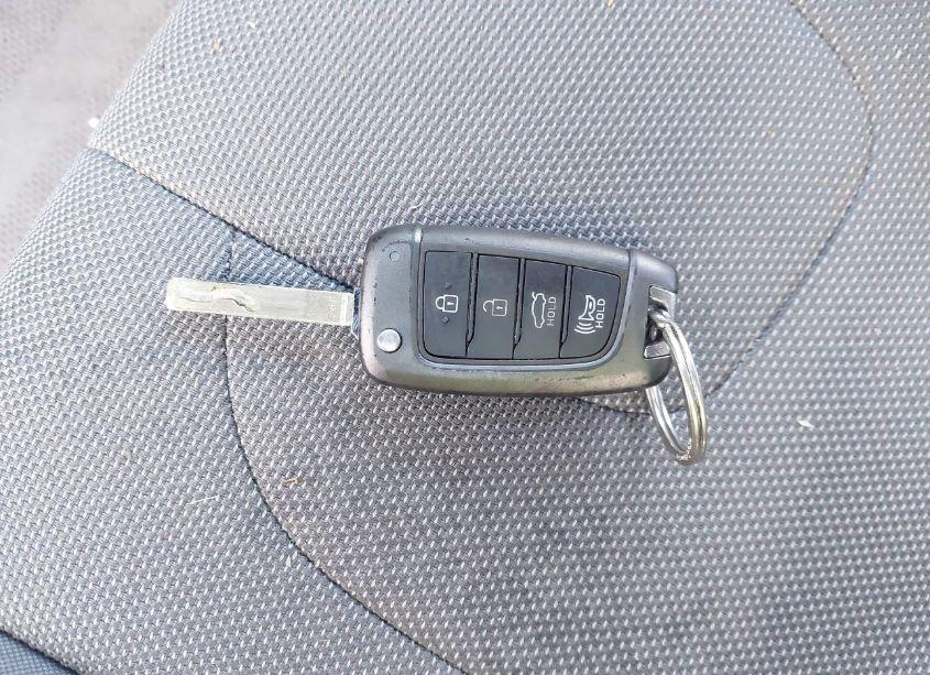 Photo 11 of 2021 Hyundai Elantra SE (VIN 5NPLL4AG2MH016426)