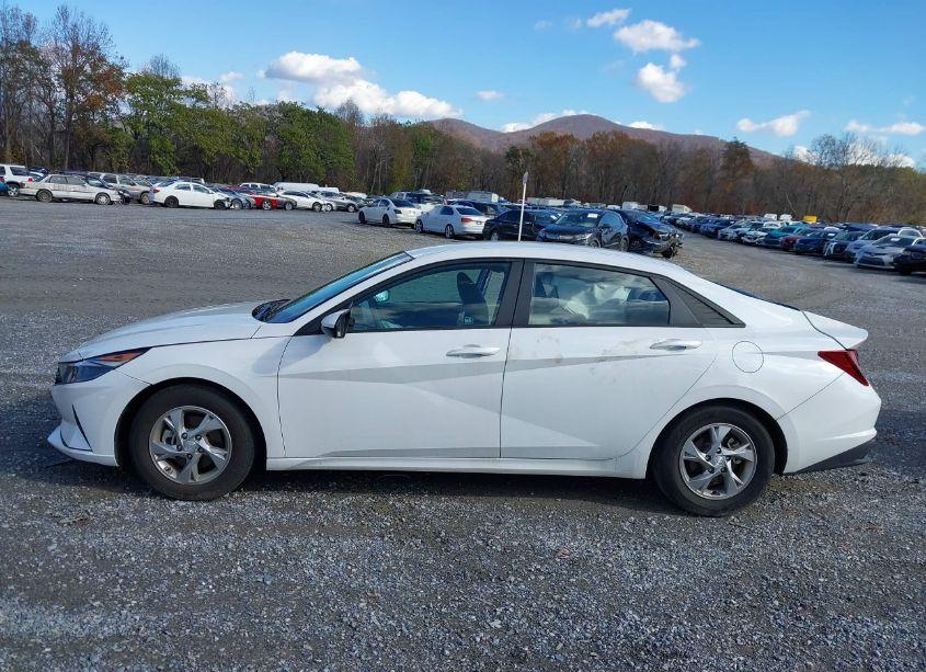 Photo 15 of 2021 Hyundai Elantra SE (VIN 5NPLL4AG2MH016426)