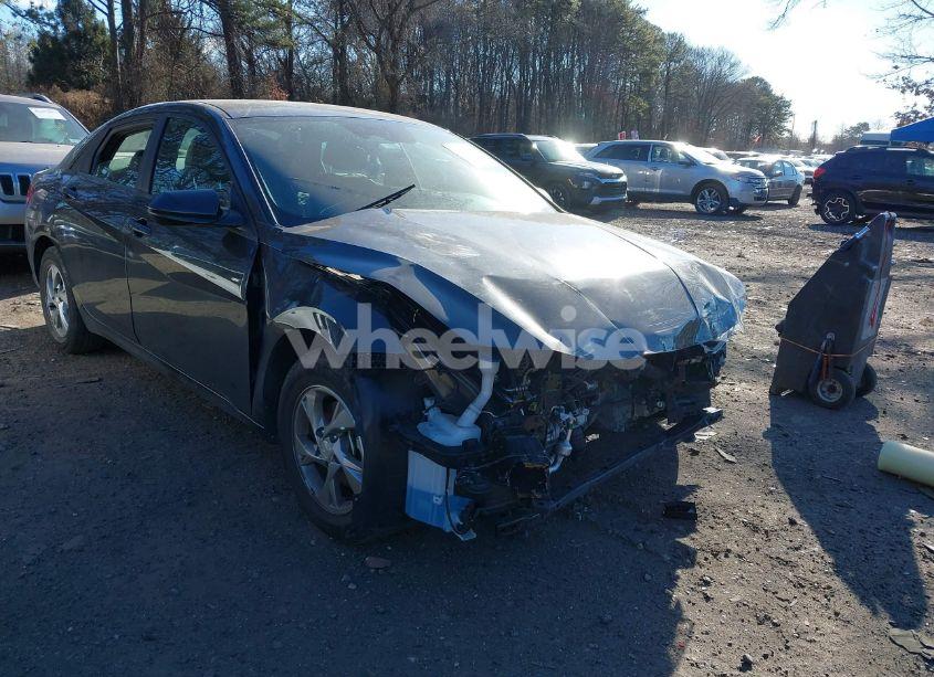 Photo 6 of 2021 Hyundai Elantra SE (VIN 5NPLL4AG2MH041665)