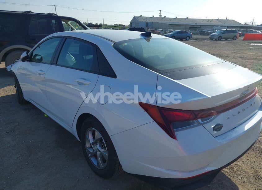 Photo 3 of 2021 Hyundai Elantra SE (VIN 5NPLL4AG2MH049829)