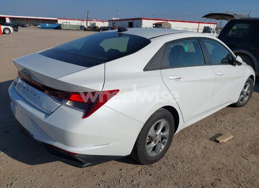 Photo 4 of 2021 Hyundai Elantra SE (VIN 5NPLL4AG2MH049829)