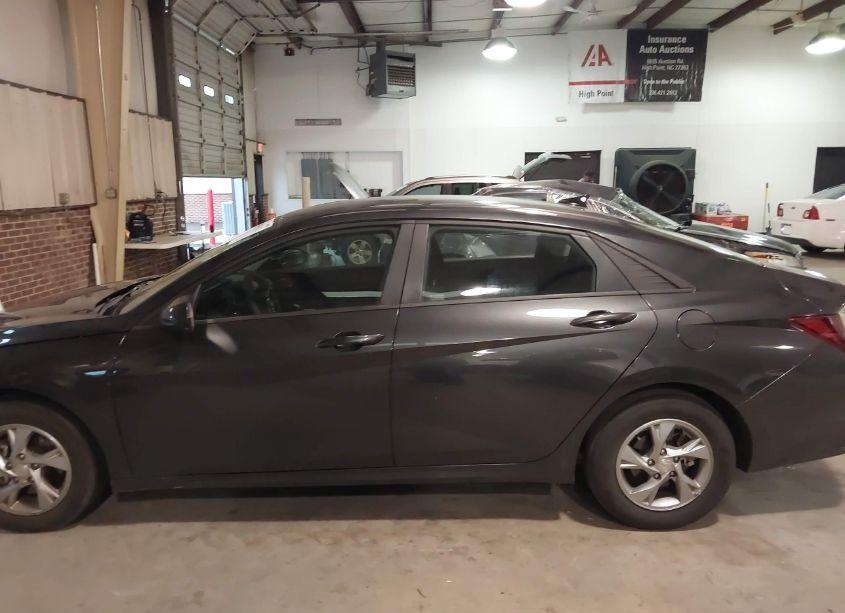 Photo 14 of 2023 Hyundai Elantra SE (VIN 5NPLL4AG3PH112120)
