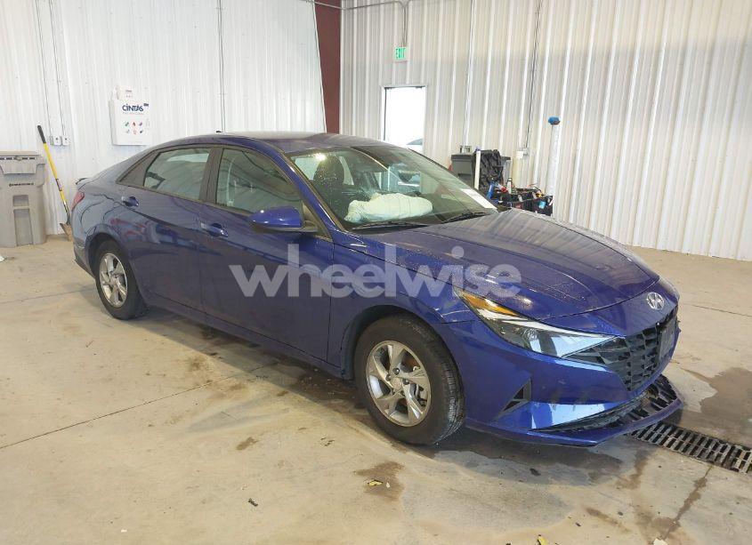 2021 Hyundai Elantra SE (VIN 5NPLL4AG5MH043510) main photo