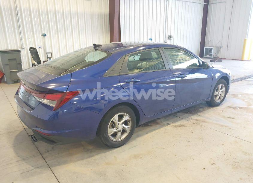 Photo 4 of 2021 Hyundai Elantra SE (VIN 5NPLL4AG5MH043510)