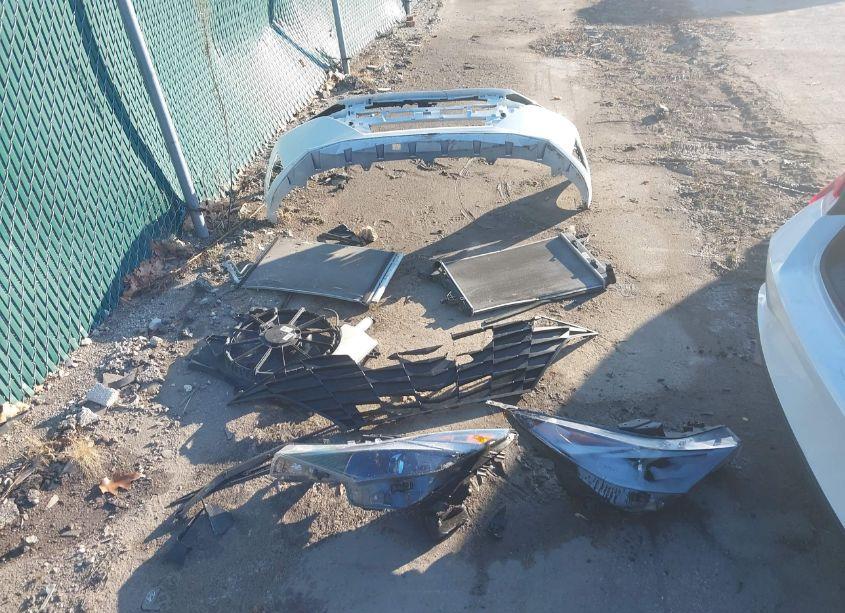 Photo 12 of 2022 Hyundai Elantra SE (VIN 5NPLL4AG5NH053388)