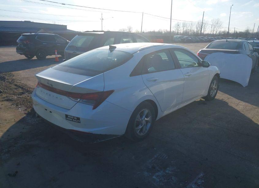 Photo 4 of 2022 Hyundai Elantra SE (VIN 5NPLL4AG5NH053388)