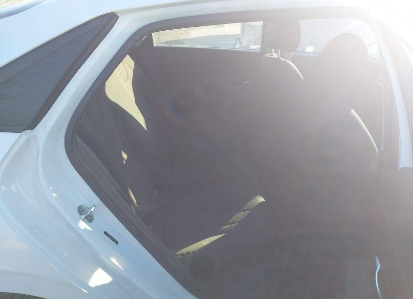 Photo 8 of 2022 Hyundai Elantra SE (VIN 5NPLL4AG5NH053388)