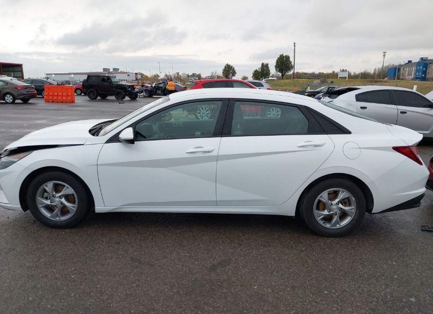 Photo 14 of 2022 Hyundai Elantra SE (VIN 5NPLL4AG5NH062480)
