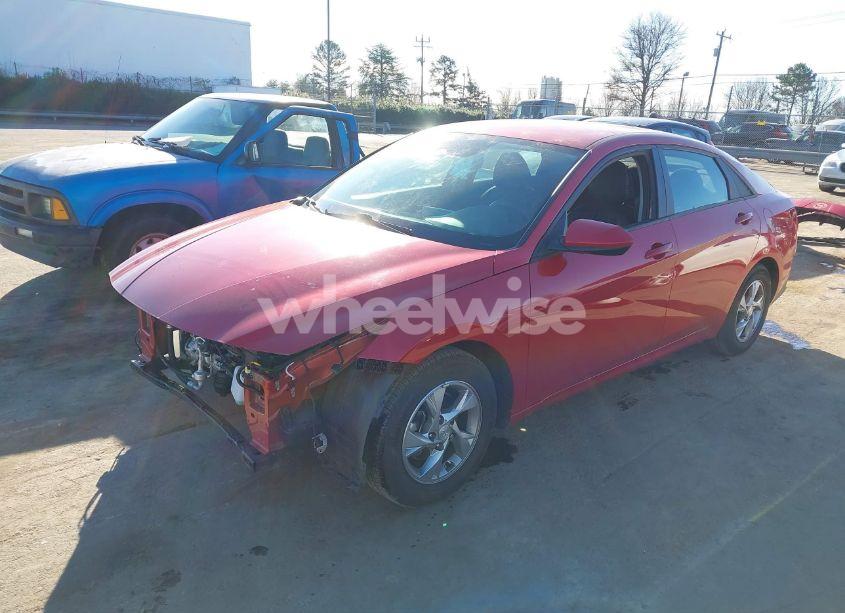 Photo 2 of 2021 Hyundai Elantra SE (VIN 5NPLL4AG6MH011200)
