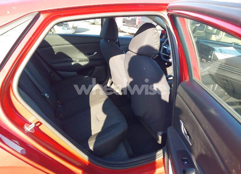 Photo 8 of 2021 Hyundai Elantra SE (VIN 5NPLL4AG6MH011200)