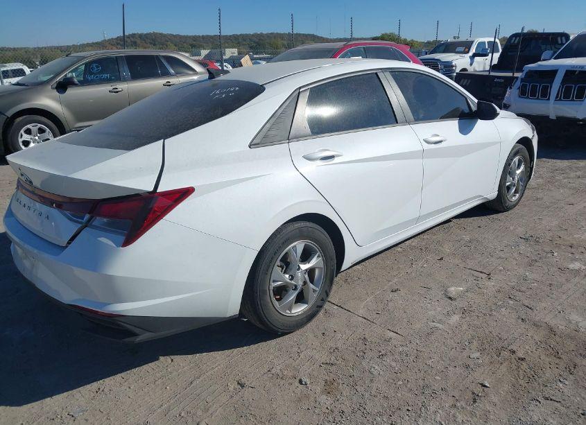 Photo 4 of 2022 Hyundai Elantra SE (VIN 5NPLL4AG6NH074010)