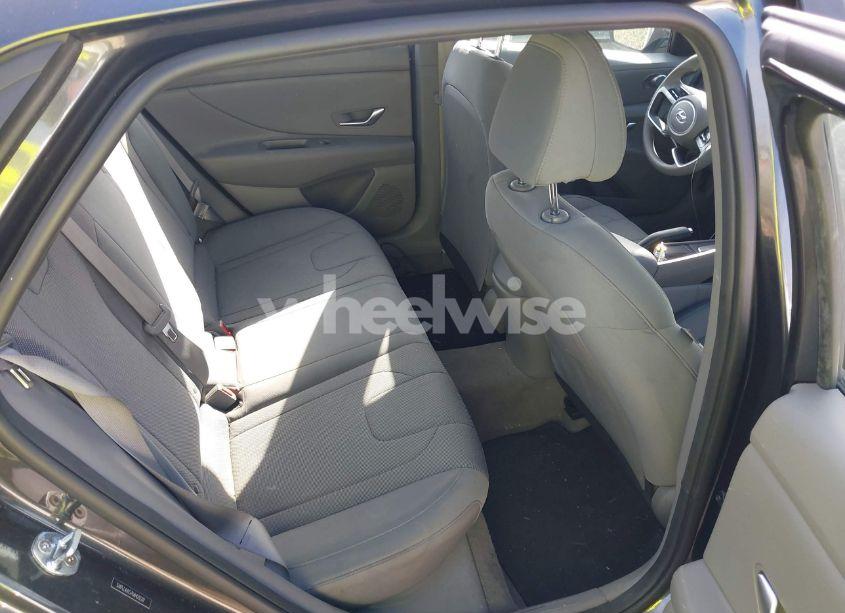 Photo 8 of 2021 Hyundai Elantra SE (VIN 5NPLL4AG7MH032217)