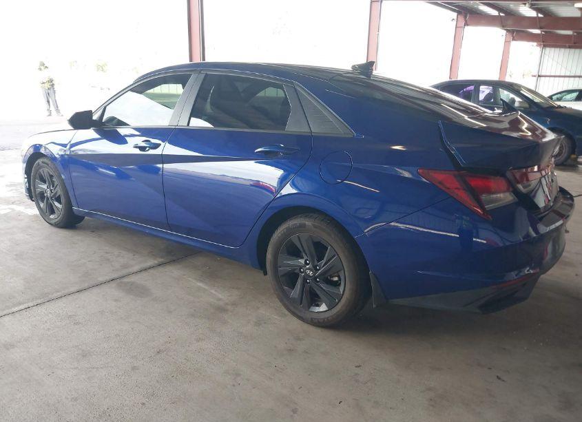 Photo 3 of 2022 Hyundai Elantra SE (VIN 5NPLL4AG7NH082441)