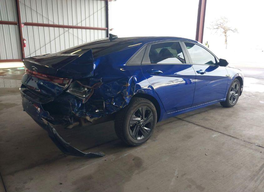 Photo 4 of 2022 Hyundai Elantra SE (VIN 5NPLL4AG7NH082441)