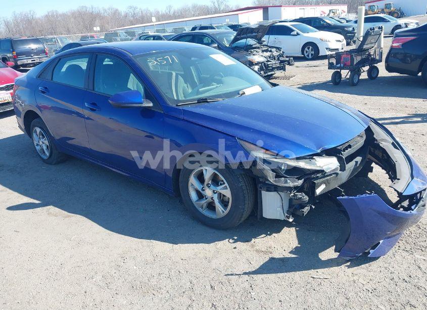 2021 Hyundai Elantra SE (VIN 5NPLL4AG9MH042571) main photo