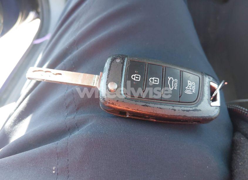 Photo 11 of 2021 Hyundai Elantra SE (VIN 5NPLL4AG9MH042571)