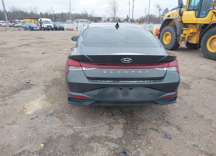 Photo 16 of 2021 Hyundai Elantra SE (VIN 5NPLL4AG9MH052999)