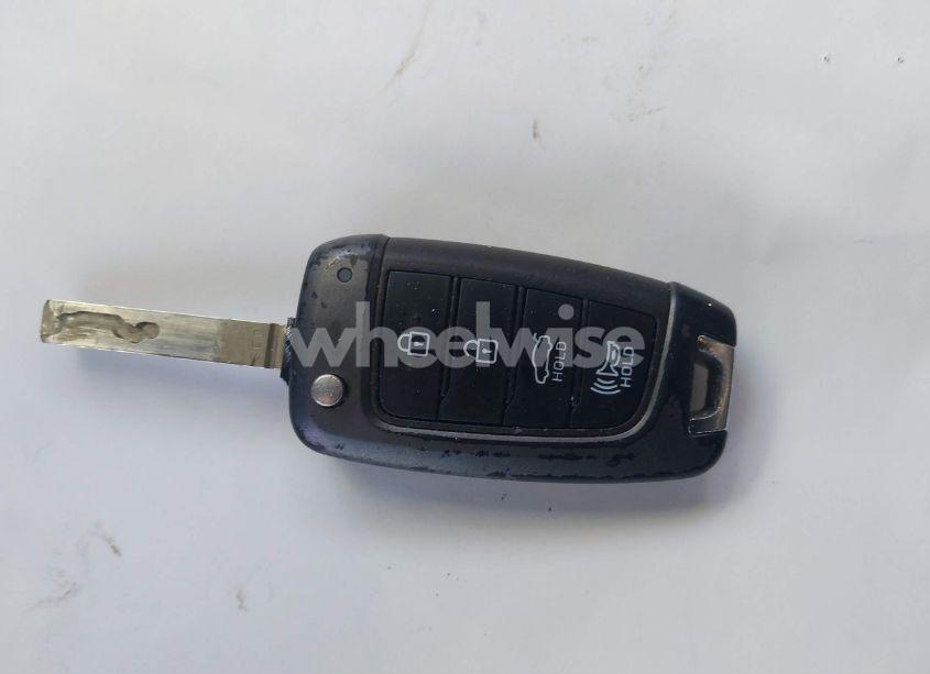 Photo 11 of 2022 Hyundai Elantra SE (VIN 5NPLL4AG9NH073689)