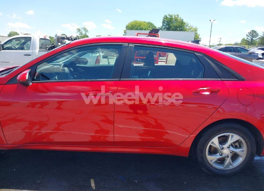 Photo 14 of 2021 Hyundai Elantra SE (VIN 5NPLL4AGXMH041834)
