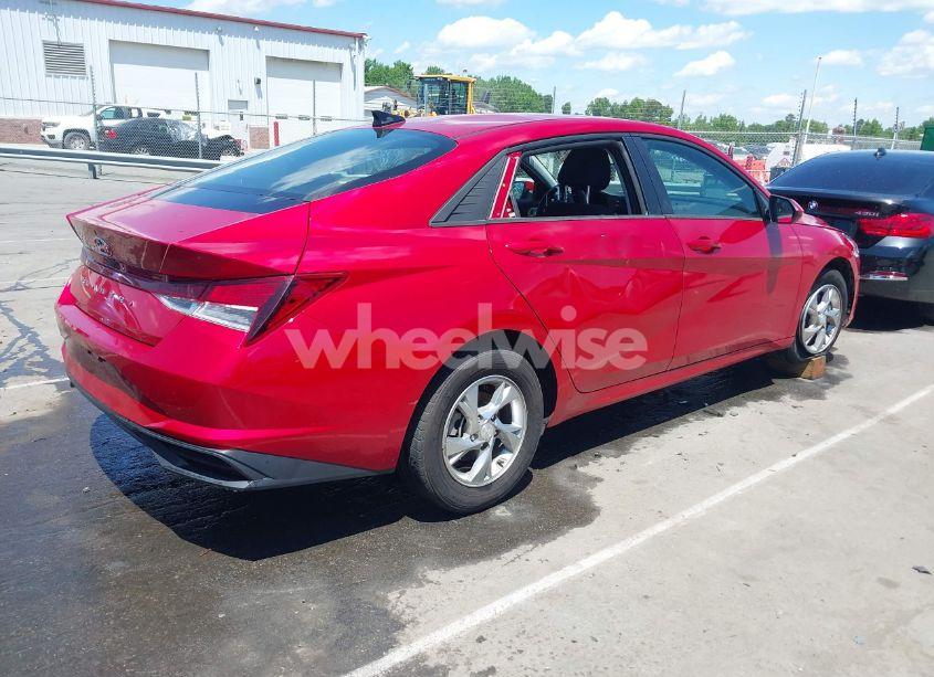 Photo 4 of 2021 Hyundai Elantra SE (VIN 5NPLL4AGXMH041834)