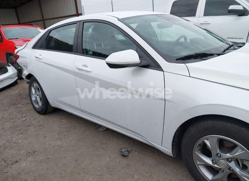Photo 14 of 2021 Hyundai Elantra SE (VIN 5NPLL4AGXMH043664)