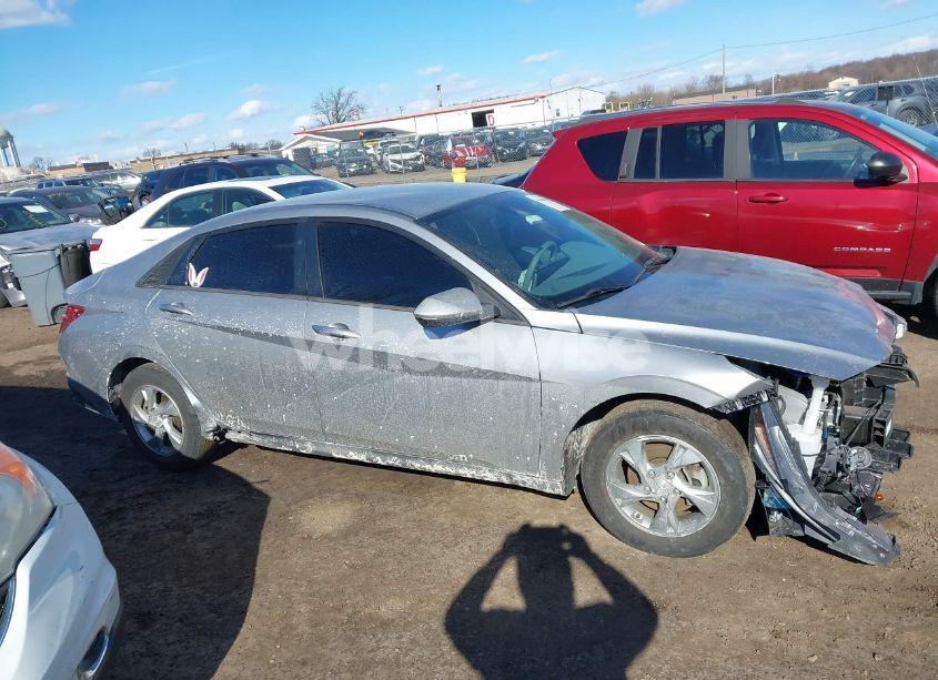 Photo 13 of 2022 Hyundai Elantra SE (VIN 5NPLL4AGXNH072907)