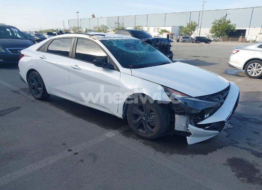 2021 Hyundai Elantra SEL (VIN 5NPLM4AG0MH004420) main photo