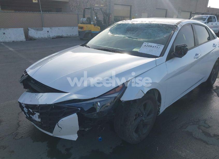 Photo 18 of 2021 Hyundai Elantra SEL (VIN 5NPLM4AG0MH004420)