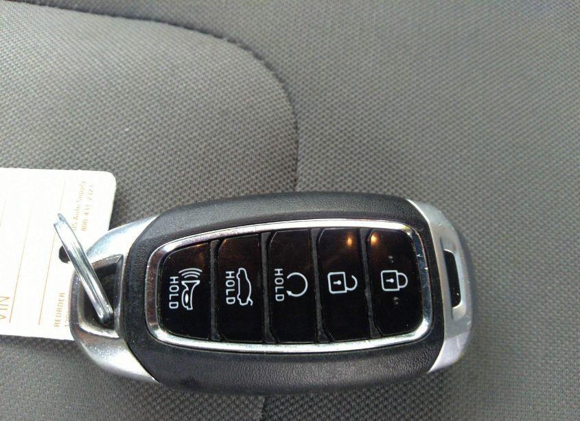 Photo 11 of 2022 Hyundai Elantra SEL (VIN 5NPLM4AG0NH063856)