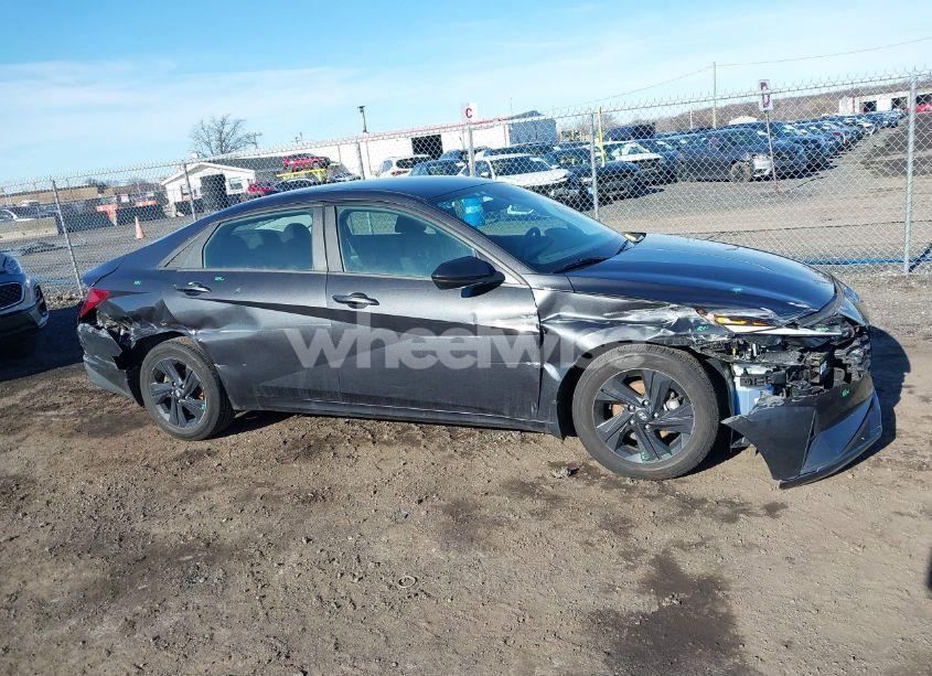 Photo 13 of 2022 Hyundai Elantra SEL (VIN 5NPLM4AG0NH069432)