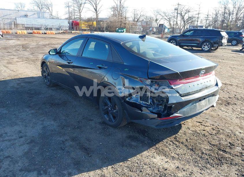 Photo 3 of 2022 Hyundai Elantra SEL (VIN 5NPLM4AG0NH069432)