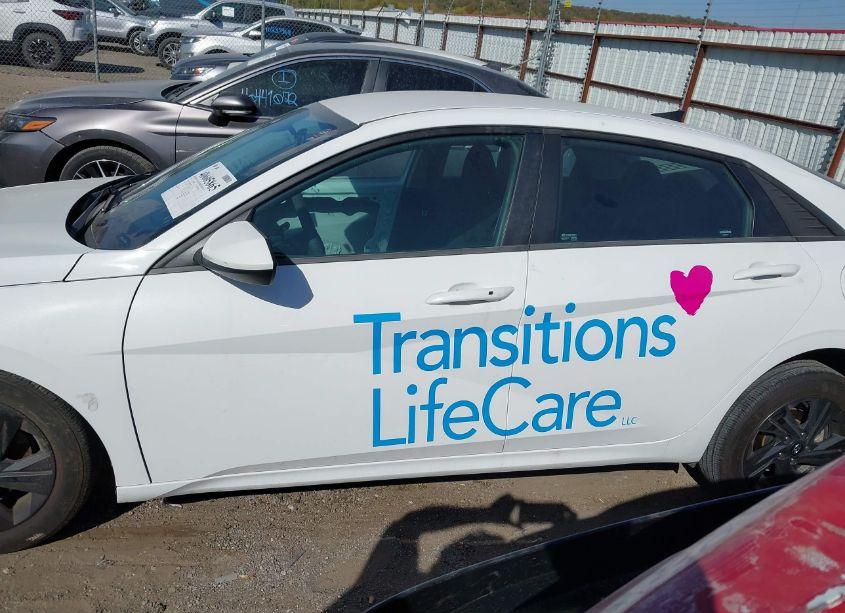 Photo 15 of 2023 Hyundai Elantra SEL (VIN 5NPLM4AG0PH102190)