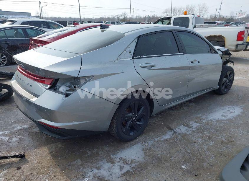 Photo 4 of 2021 Hyundai Elantra SEL (VIN 5NPLM4AG1MH000960)