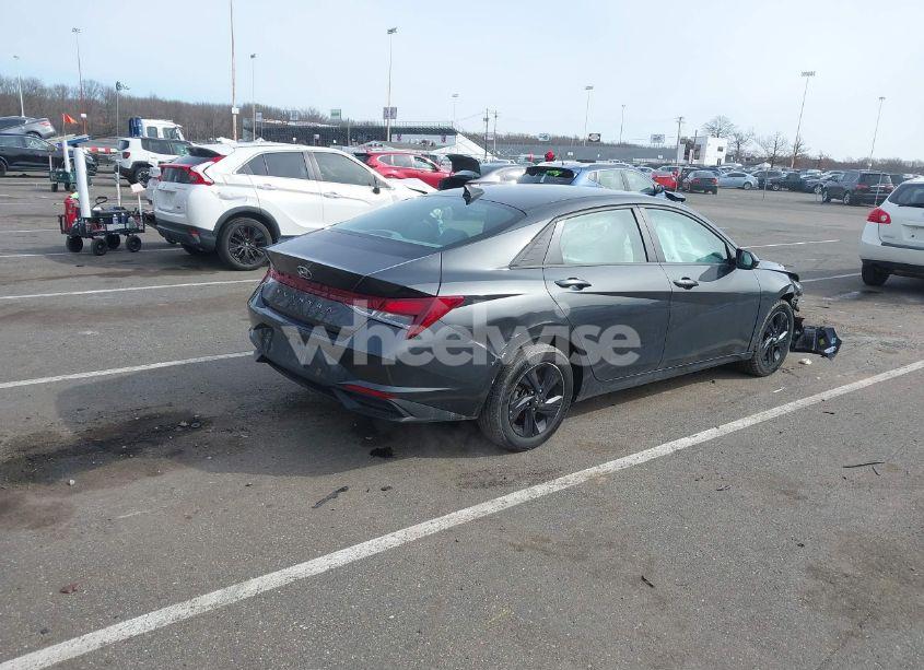 Photo 4 of 2021 Hyundai Elantra SEL (VIN 5NPLM4AG1MH035482)
