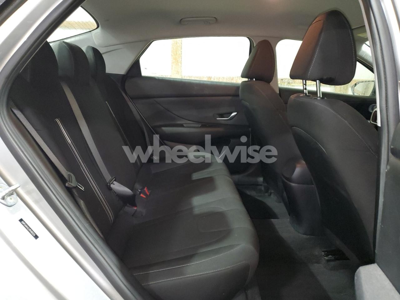 Photo 10 of 2023 HYUNDAI ELANTRA SEL (VIN 5NPLM4AG1PH101324)