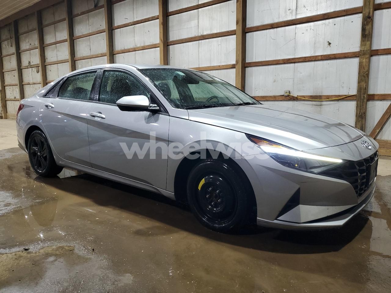 Photo 4 of 2023 HYUNDAI ELANTRA SEL (VIN 5NPLM4AG1PH101324)