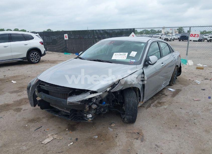 Photo 6 of 2023 Hyundai Elantra SEL (VIN 5NPLM4AG1PH103915)