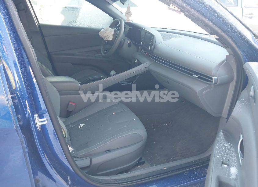 Photo 5 of 2021 Hyundai Elantra SEL (VIN 5NPLM4AG2MH019050)
